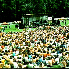 1981, festival Moravský Písek. Archiv seriálu Bigbít.